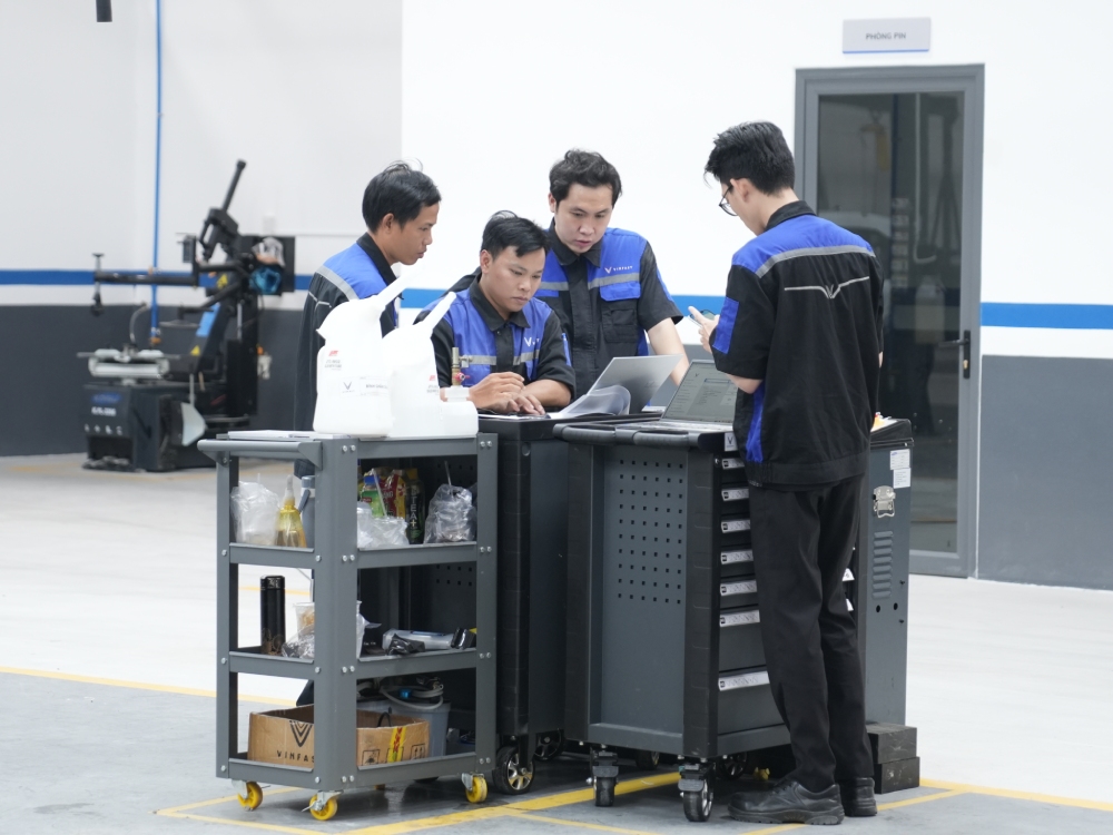 Quy trình bảo dưỡng xe VinFast tại xưởng dịch vụ VFG