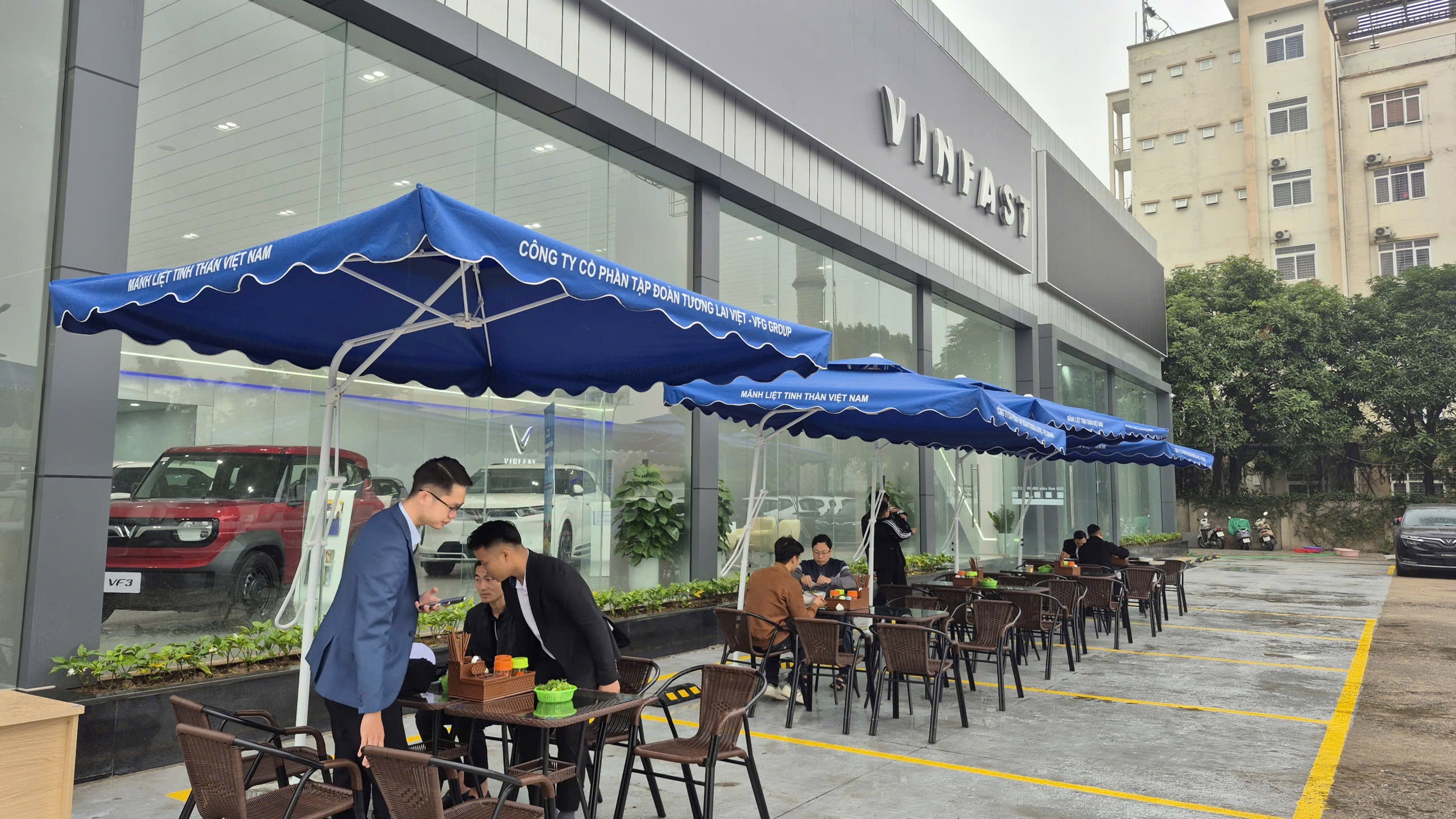 Cà phê sáng – kết nối khách hàng với dịch vụ VinFast tại VFG