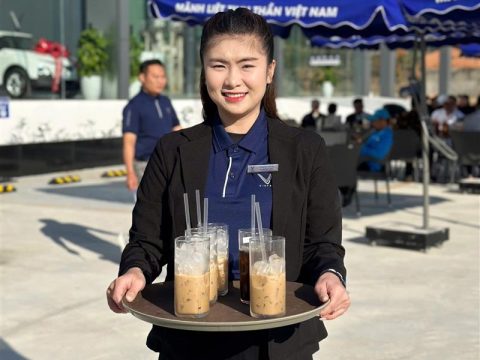 Cà phê sáng – kết nối khách hàng với dịch vụ VinFast tại VFG