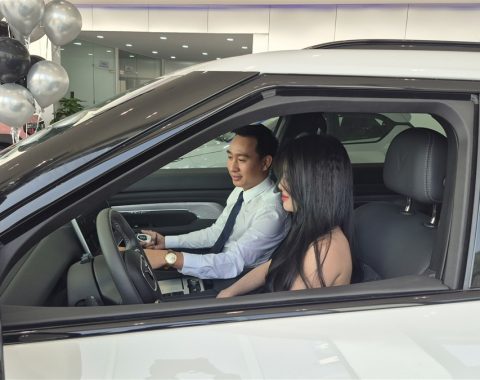 Trải nghiệm lái thử xe VinFast tại showroom VFG cuối tuần