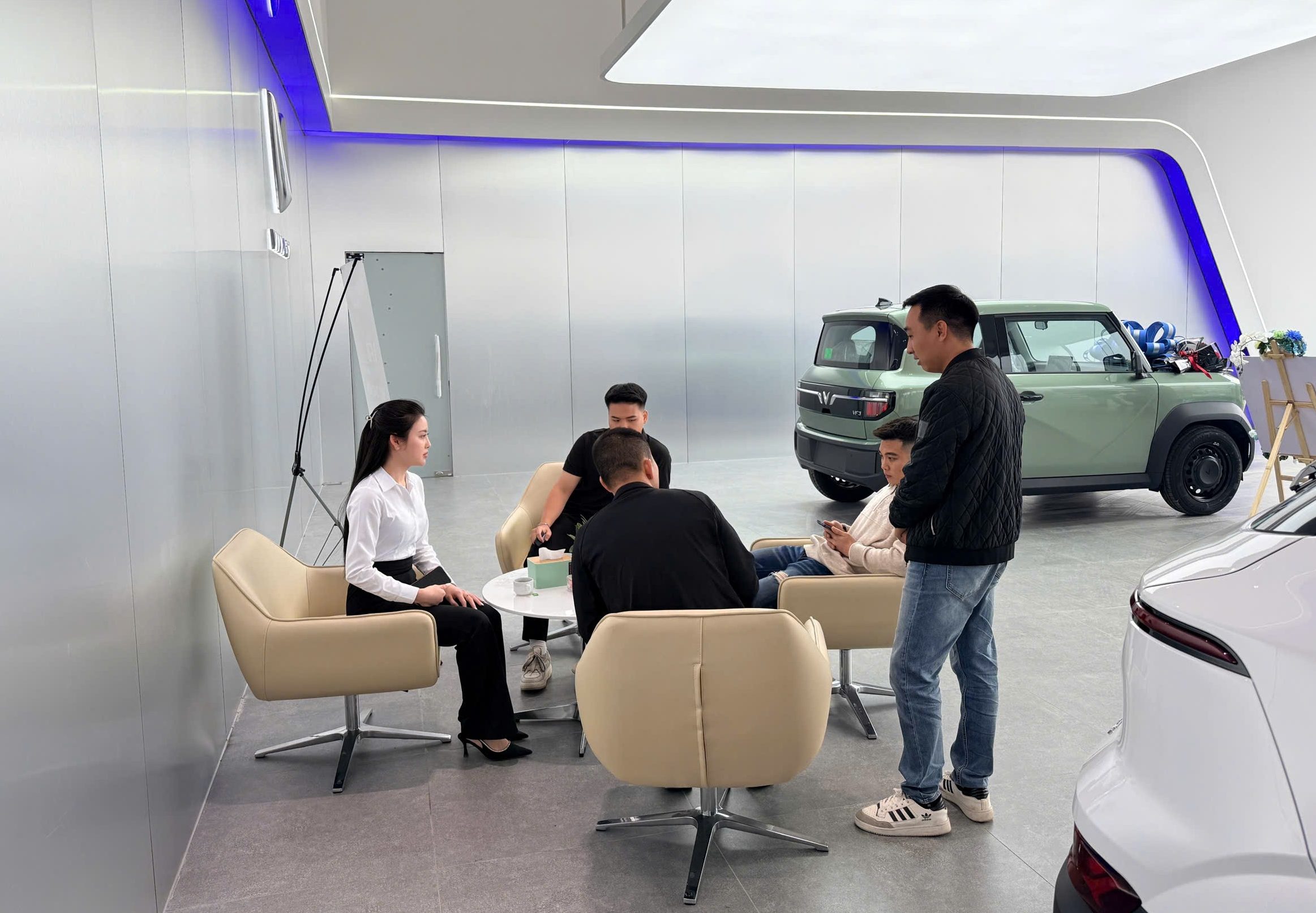 Dịch vụ hậu mãi VinFast tại hệ thống VFG có gì nổi bật?